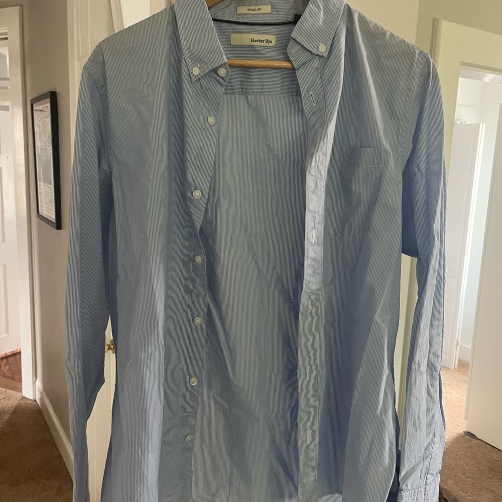 Light Blue Casual Button Down Shirt with Classic Collar